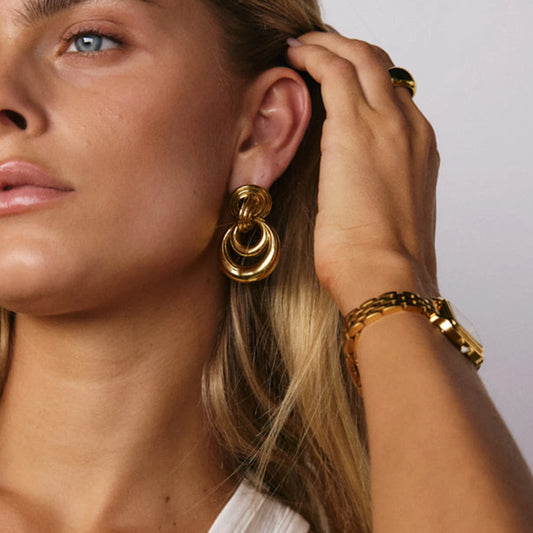 Alma Gold Earrings